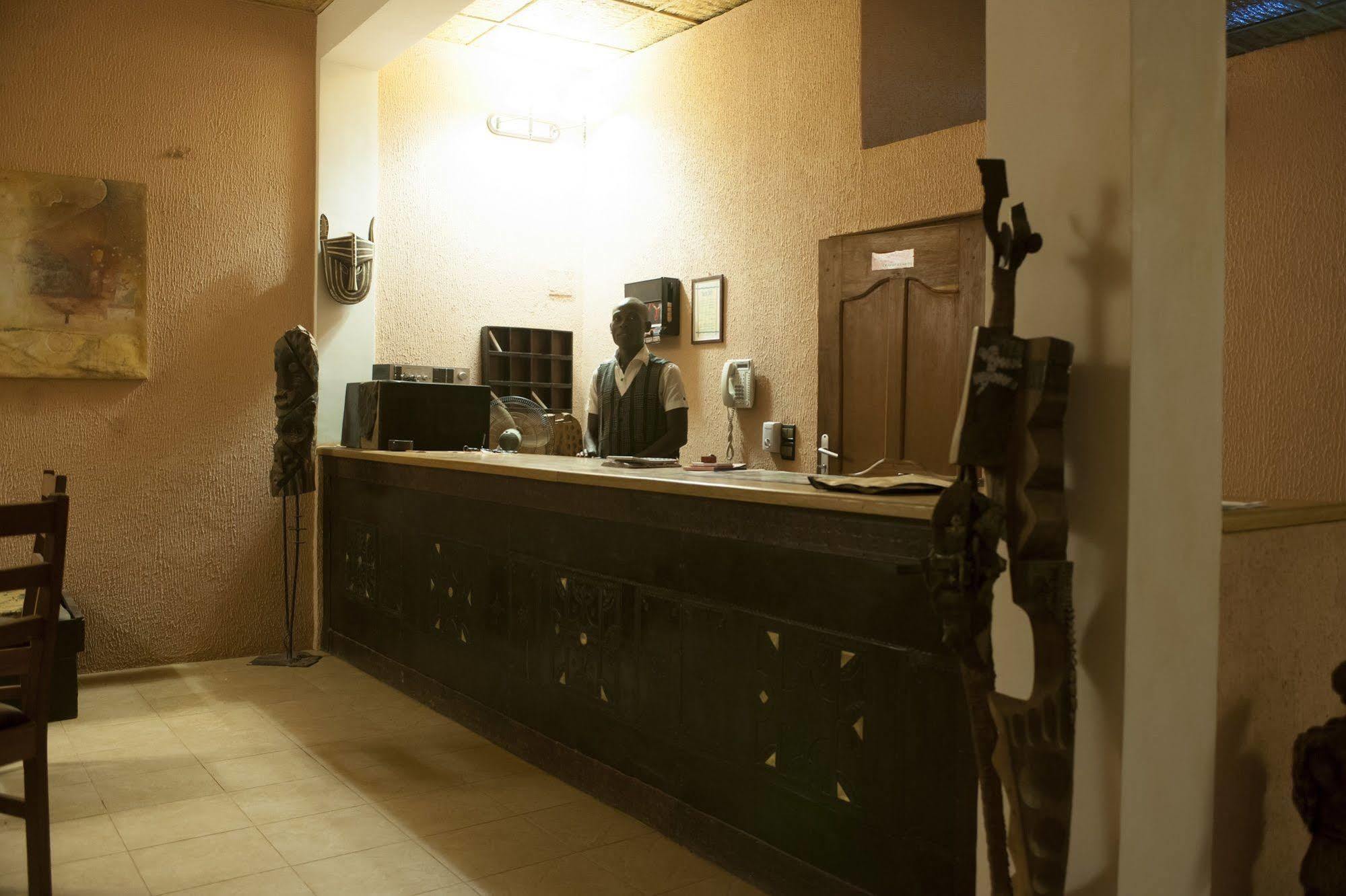 Le Grand Calao Hotell Ouagadougou Exteriör bild